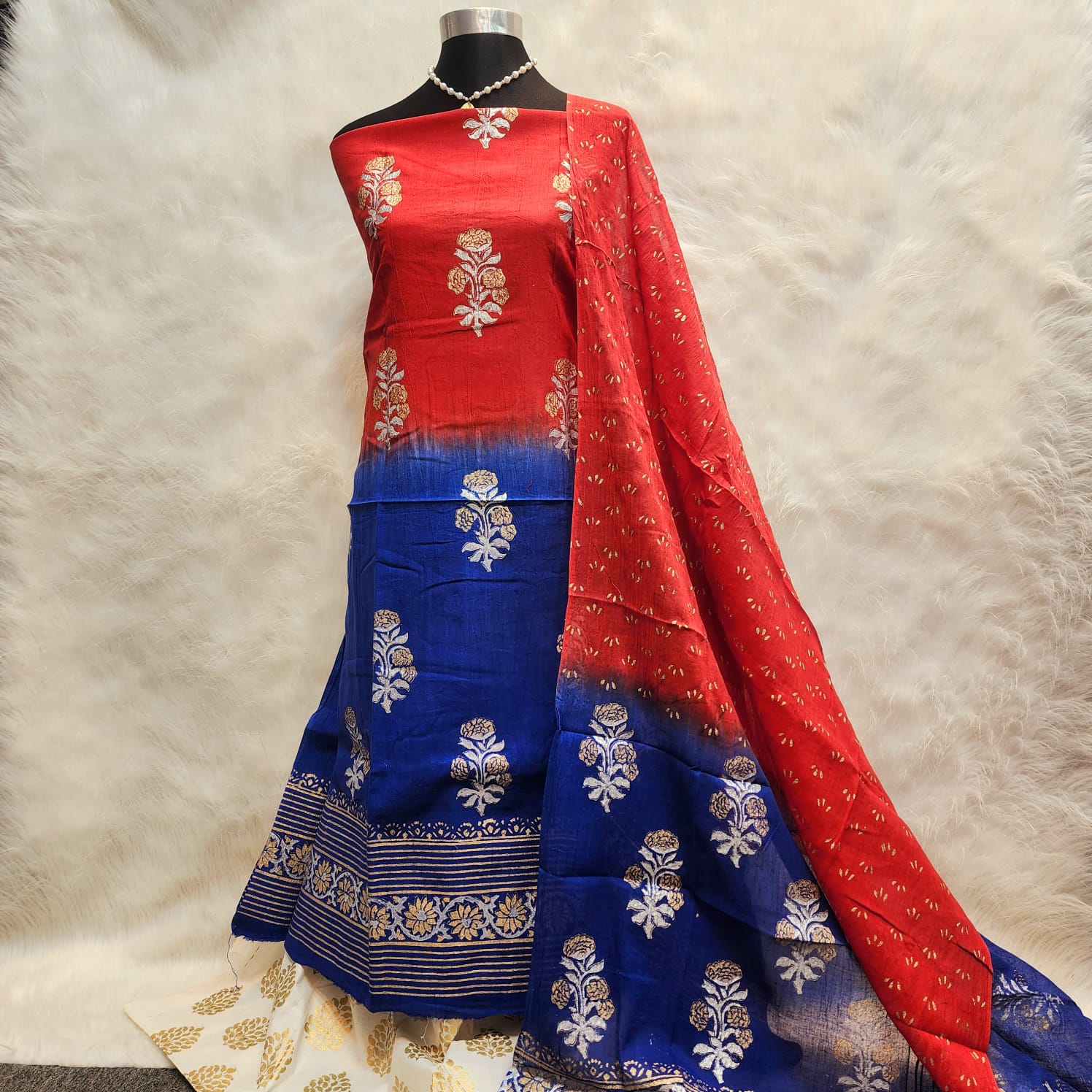 খাঁটি খাদ্দি কটন স্ক্রিন প্রিন্ট থ্রি পিস CD1